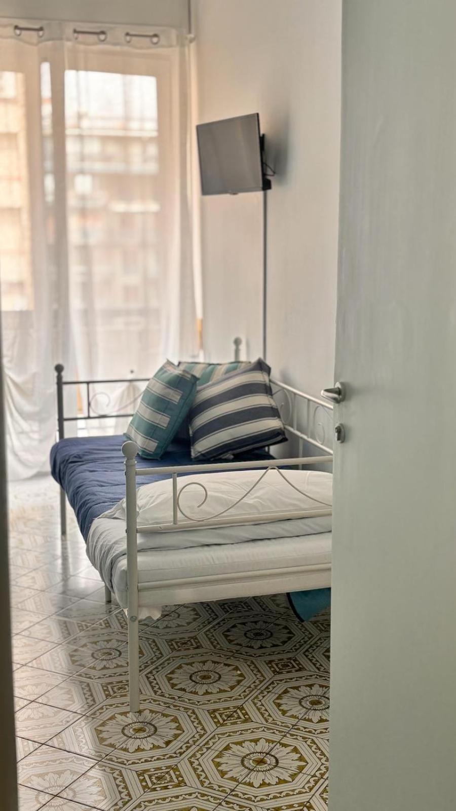 Reginella Guest House 살레르노 외부 사진