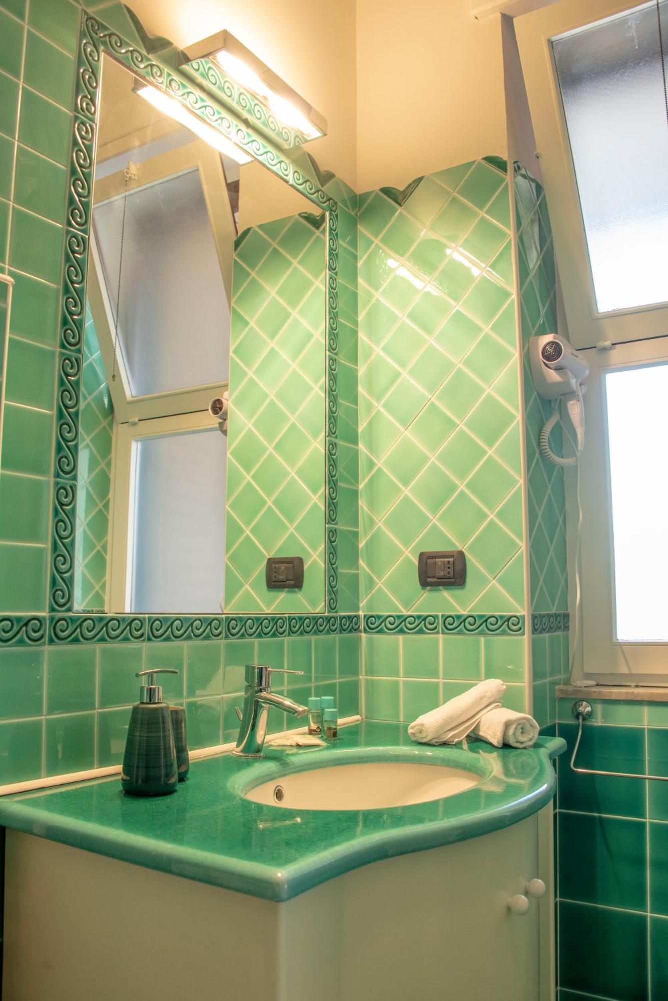 Reginella Guest House 살레르노 외부 사진