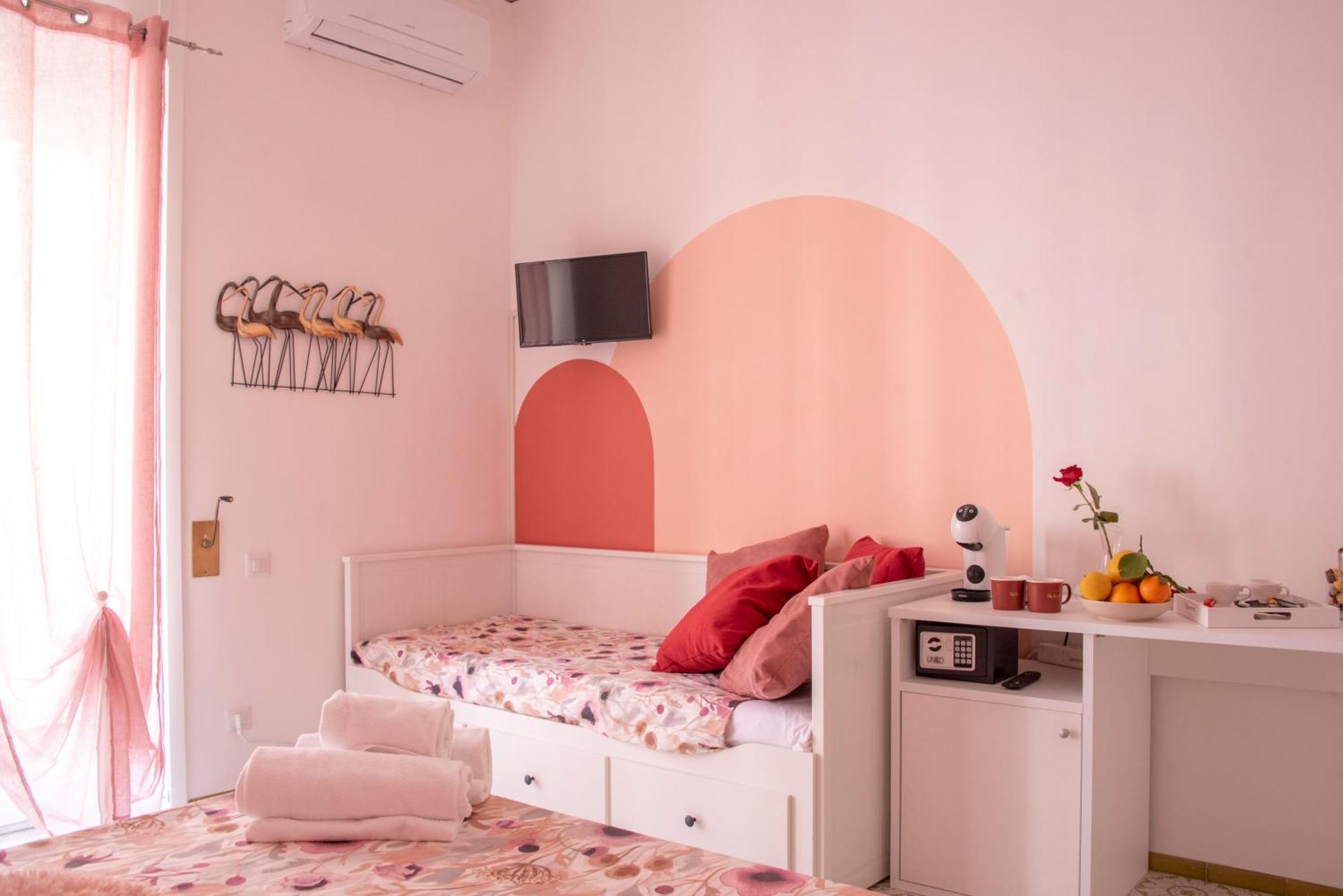 Reginella Guest House 살레르노 외부 사진