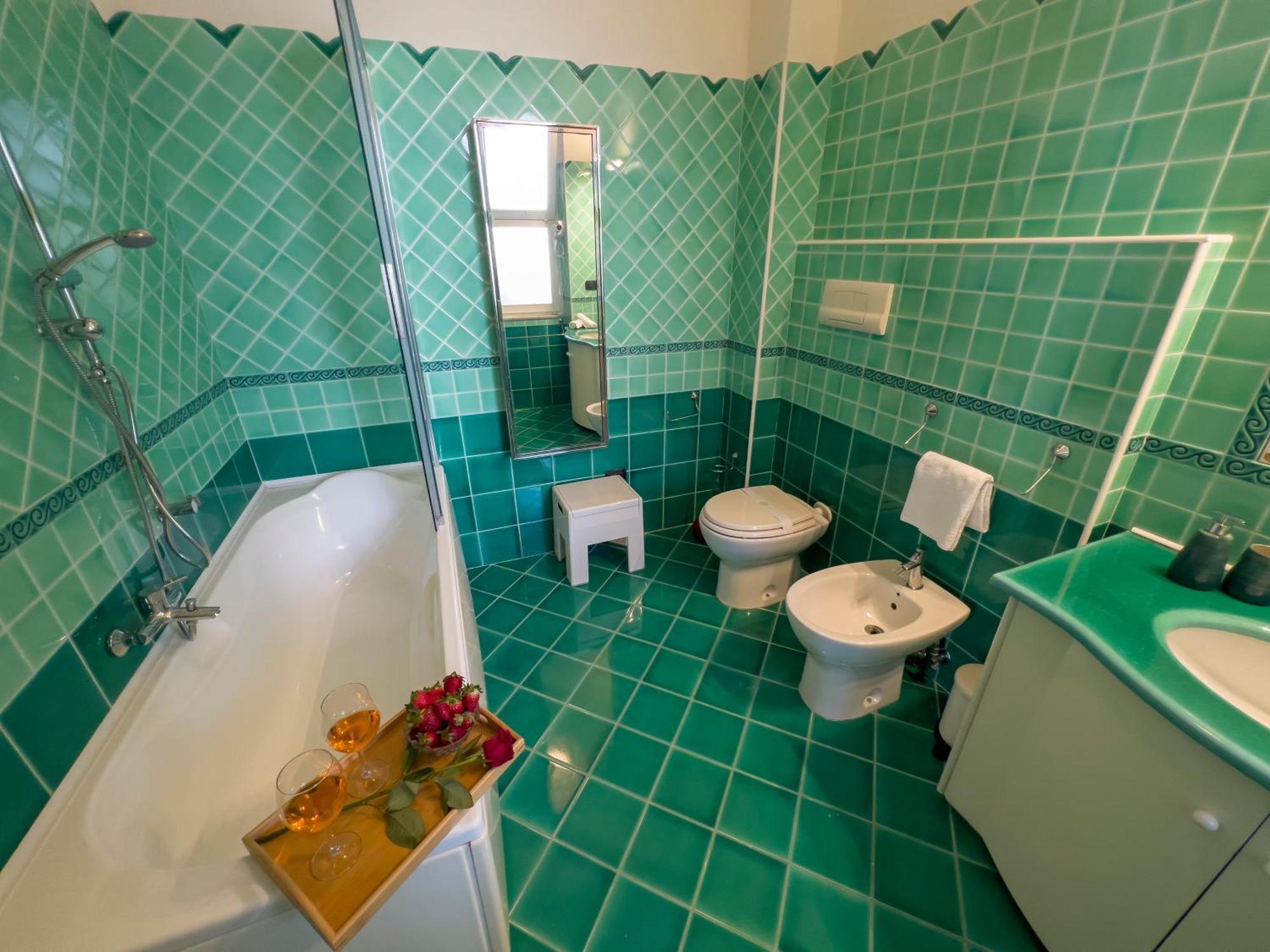 Reginella Guest House 살레르노 외부 사진